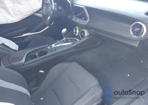 2018 Chevrolet Camaro 1Ss from USA, damaged, VIN 1G1FF1R74J0119422